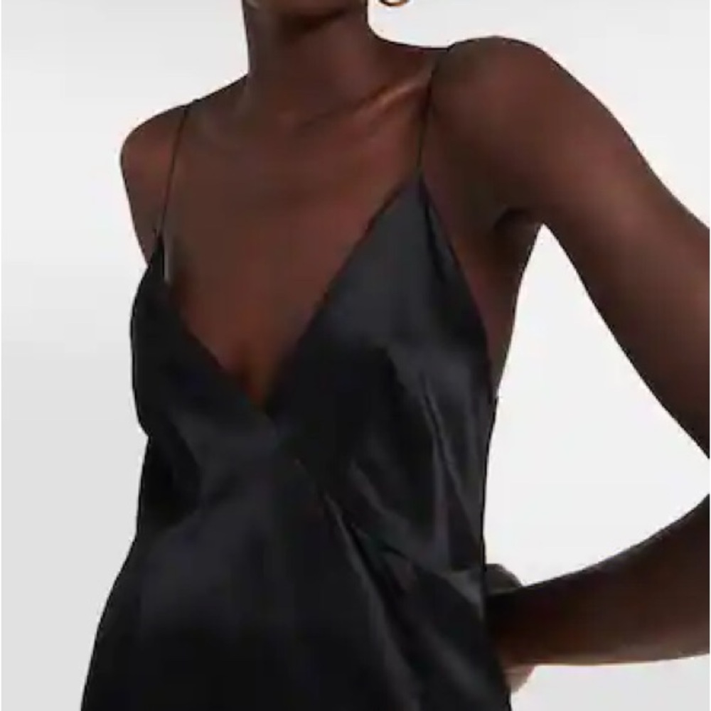 ✨beautiful vintage silky slip✨